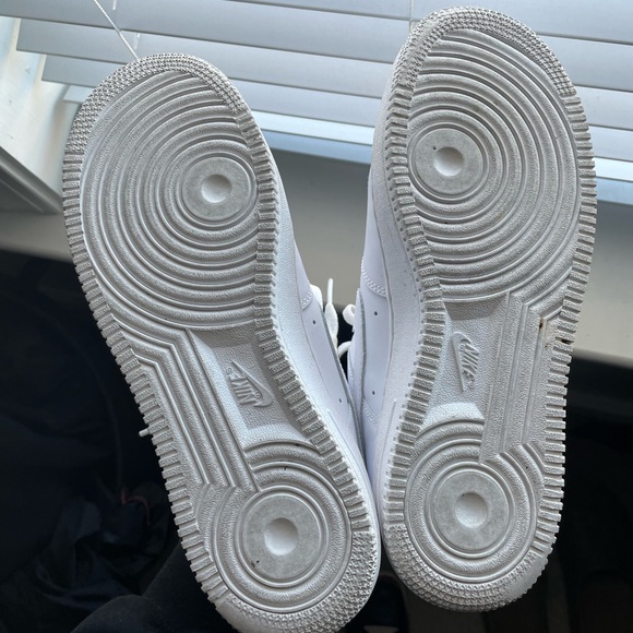 Nike Air Force 1 - Picture 4 of 4